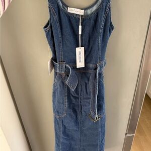 Petal & Pup Cary’s Sleeveless Belted Denim Midi Dress